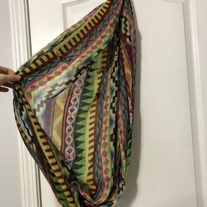 NWOT multicolored infinity scarf